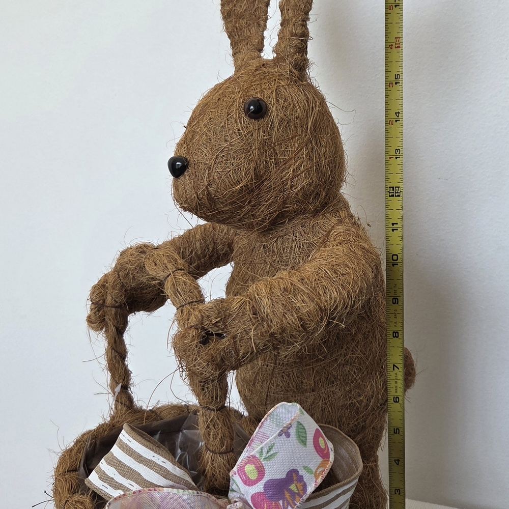 Rustic Rabbit Planter Basket in Natural Brown - Picture 7 of 11